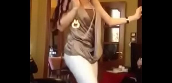  Bollywood Actress Dancing Mujra Sexy